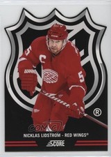 2011-12 Score NHL Shield Die-Cut Nicklas Lidstrom #3 HOF Shield 8sr