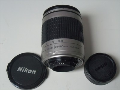 Nikon AF Nikkor 28-100mm 1:3,5-5,6 G silber