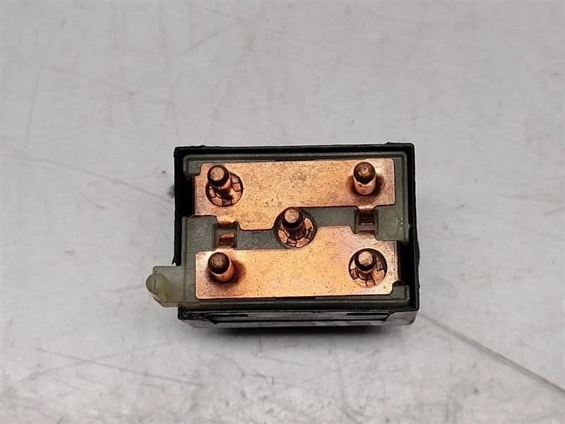 Interruptor ventana delantera izquierda conductor Ford E250 1997-08 - alimentación Foto 3 de 3