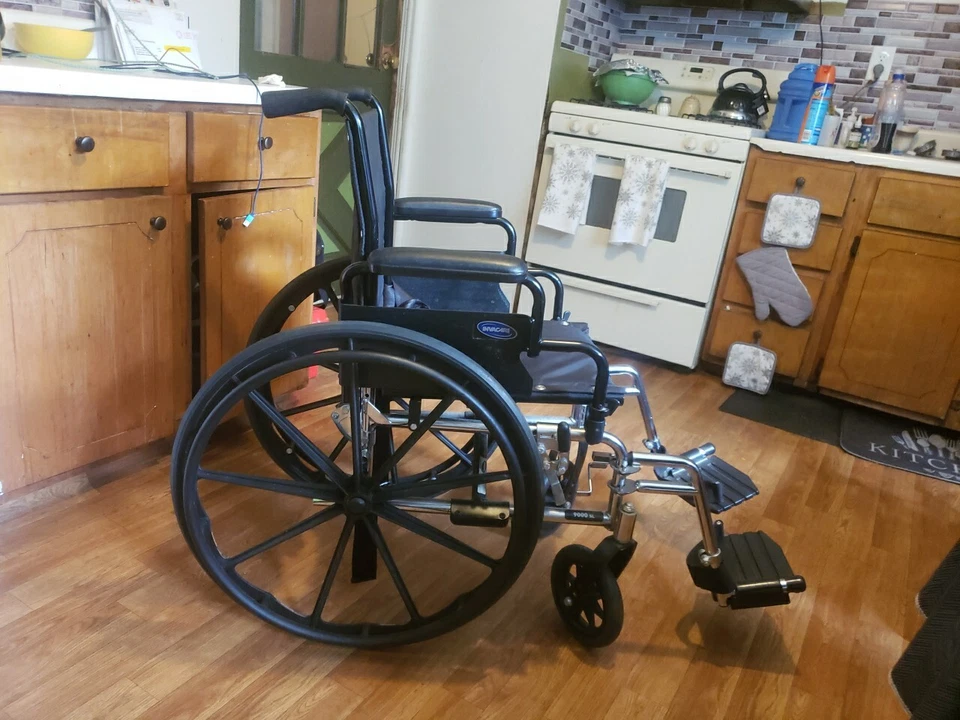 Silla de ruedas Invacare Foto 3 de 4