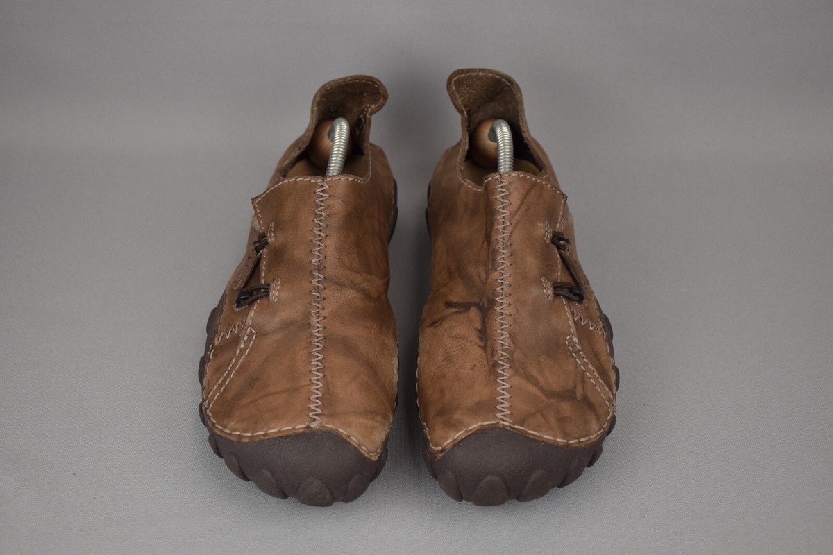 クラークス　clarks レザー　 MOMO spirit2 モカシン　ワラビー Amazon.co.jp: [クラークス] Clarks Momo Spirit 2 00118712