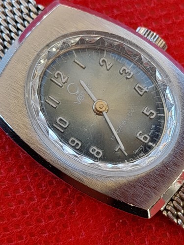 Vintage NOS VENUS 17 jewels Manual Wind Ladies Watch _3065 - Picture 3 of 14
