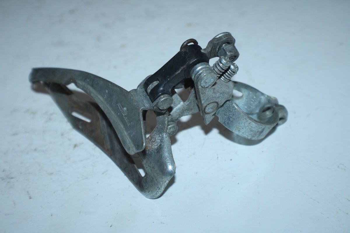 Achetez des Sunrace M300 Dérailleur Avant 3V 28.6/34.9mm Dual Tirer - Argent chez HBS