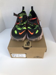 nike ispa overreact black red volt