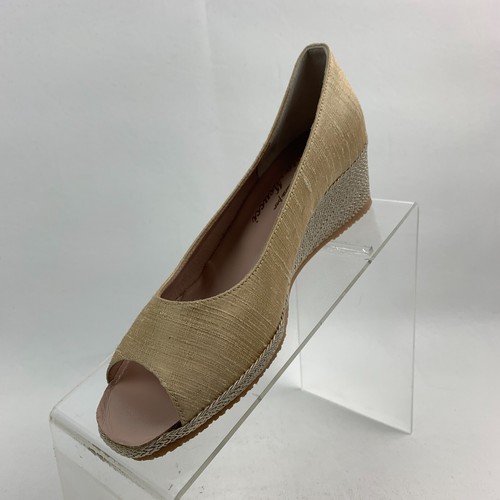 Sesto Meucci Espadrilles Gold Raw Silk Open Round Toe Wedge Heel Size 6.5M - Picture 4 of 11