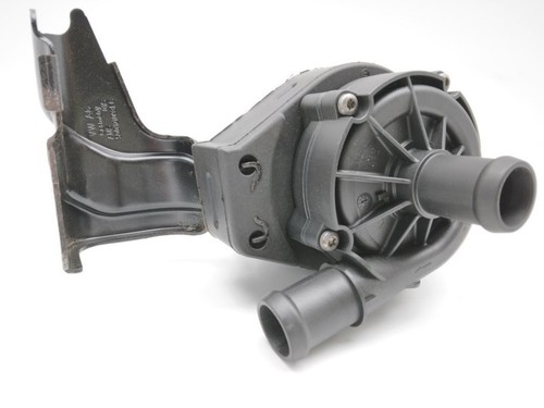 EXTRA WASSERPUMPE VW Golf VII (AUA) Hatchback 1.4 GTE 16V (DGEA) 2016 04L965567B