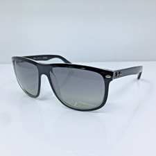 New Ray Ban RB 4147 Boyfriend Sunglasses C. 6039/71 Black w/ Gradient Lens 60mm