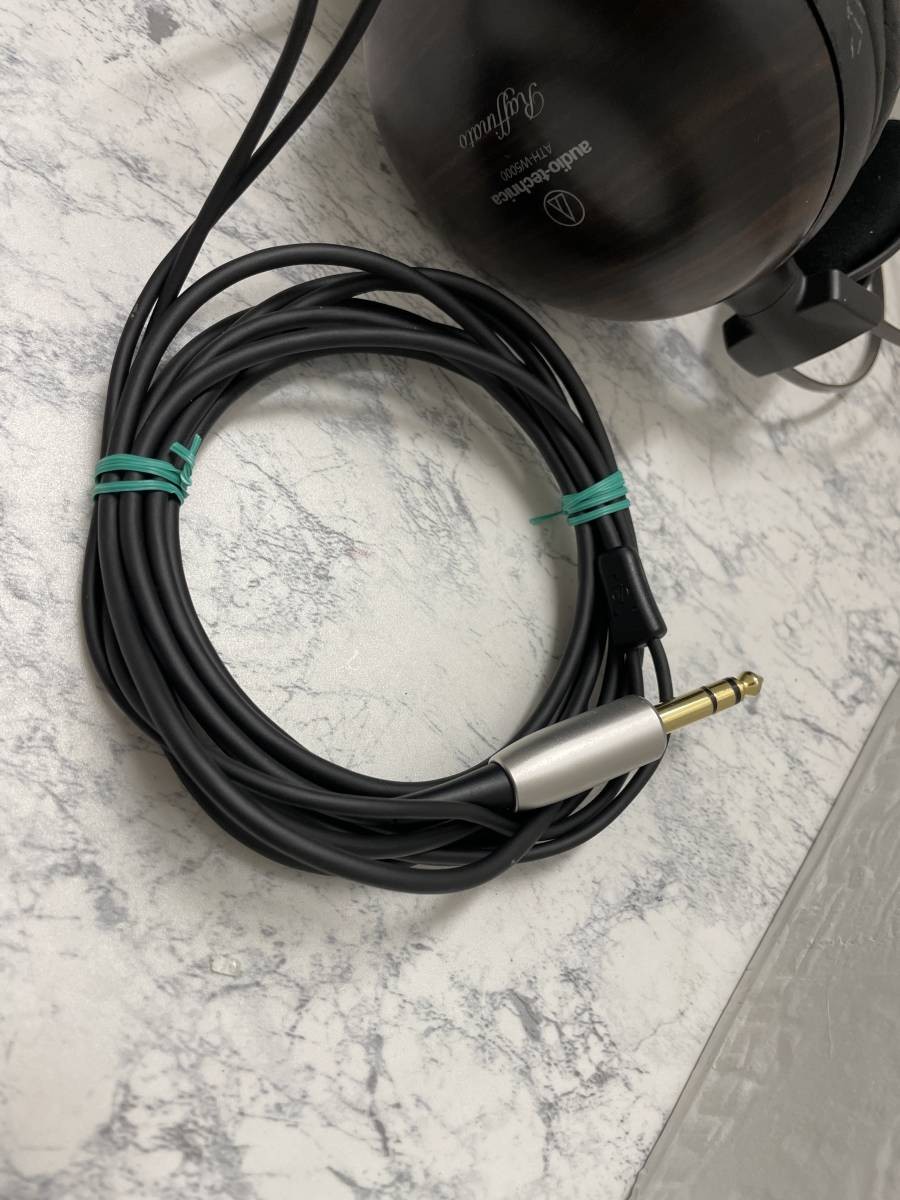 Audio-Technica ATH-W5000 Headphones Wooden Housing w/ Case Tested