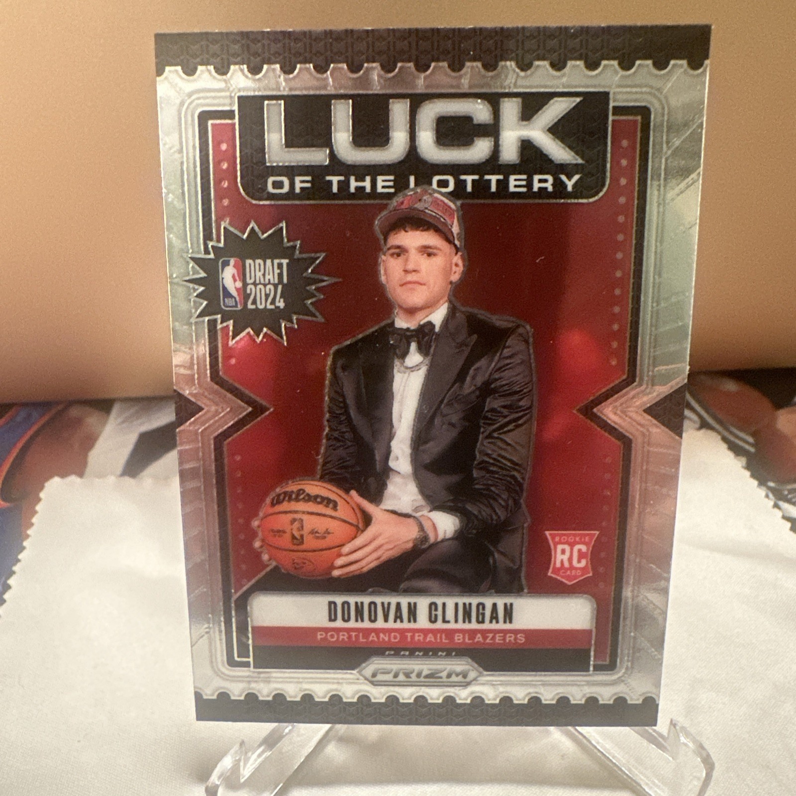 2024-25 Panini Prizm - Luck of the Lottery Donovan Clingan #9 (RC)