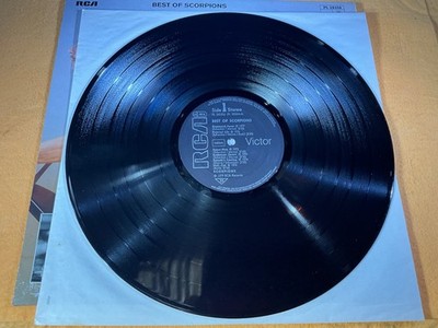 F6-51 SCORPIONS Best Of - 1979 - IMPORT GERMANY - RCA PL 28356