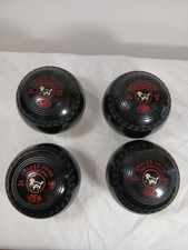 Drakes Pride Professional Lawn Bowls - Size 3M