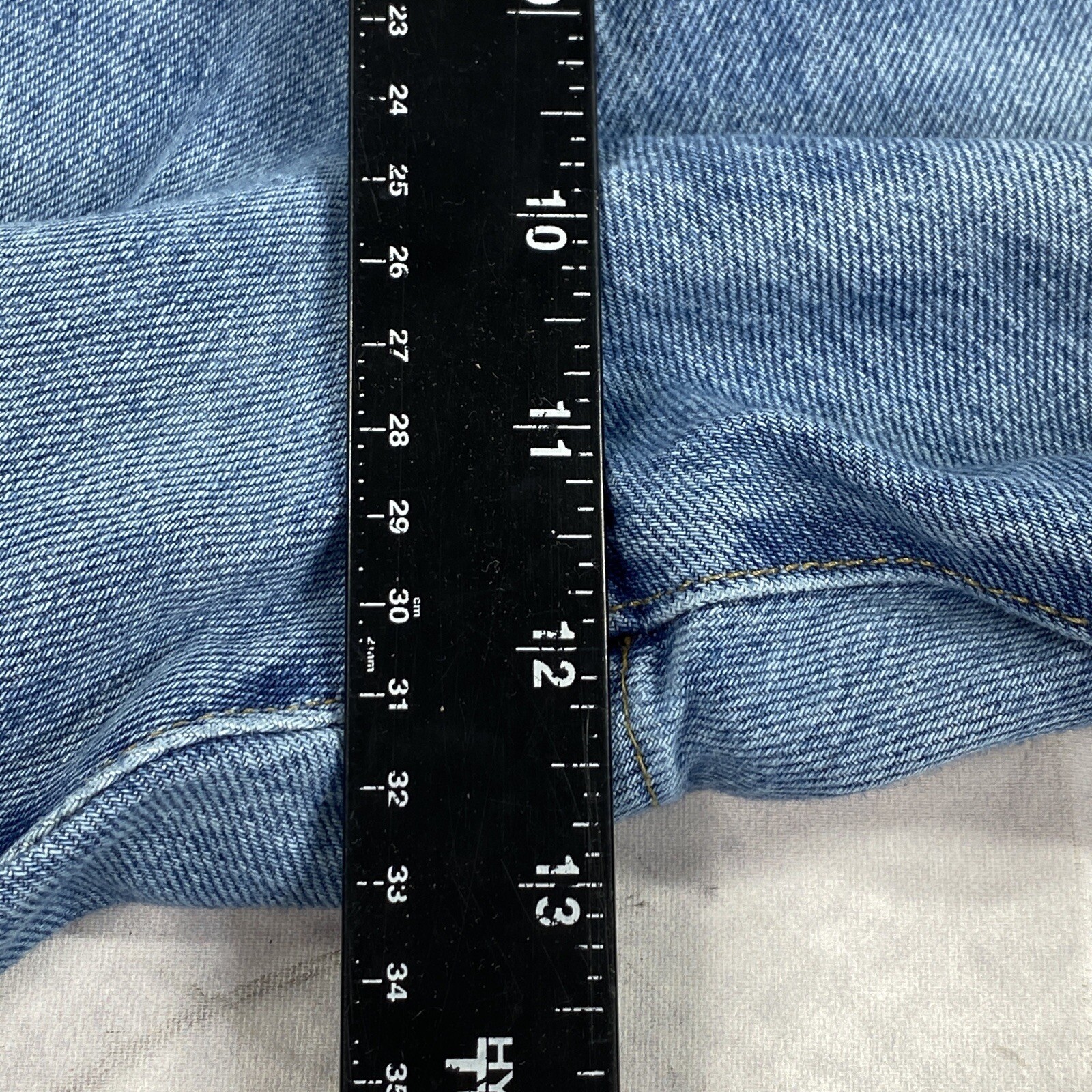 Picture 7 of 18