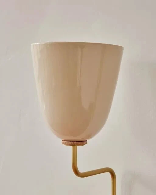 Arandela vintage de madeira de teca moderna meados do século feita à mão par branco - Imagem 2 de 4