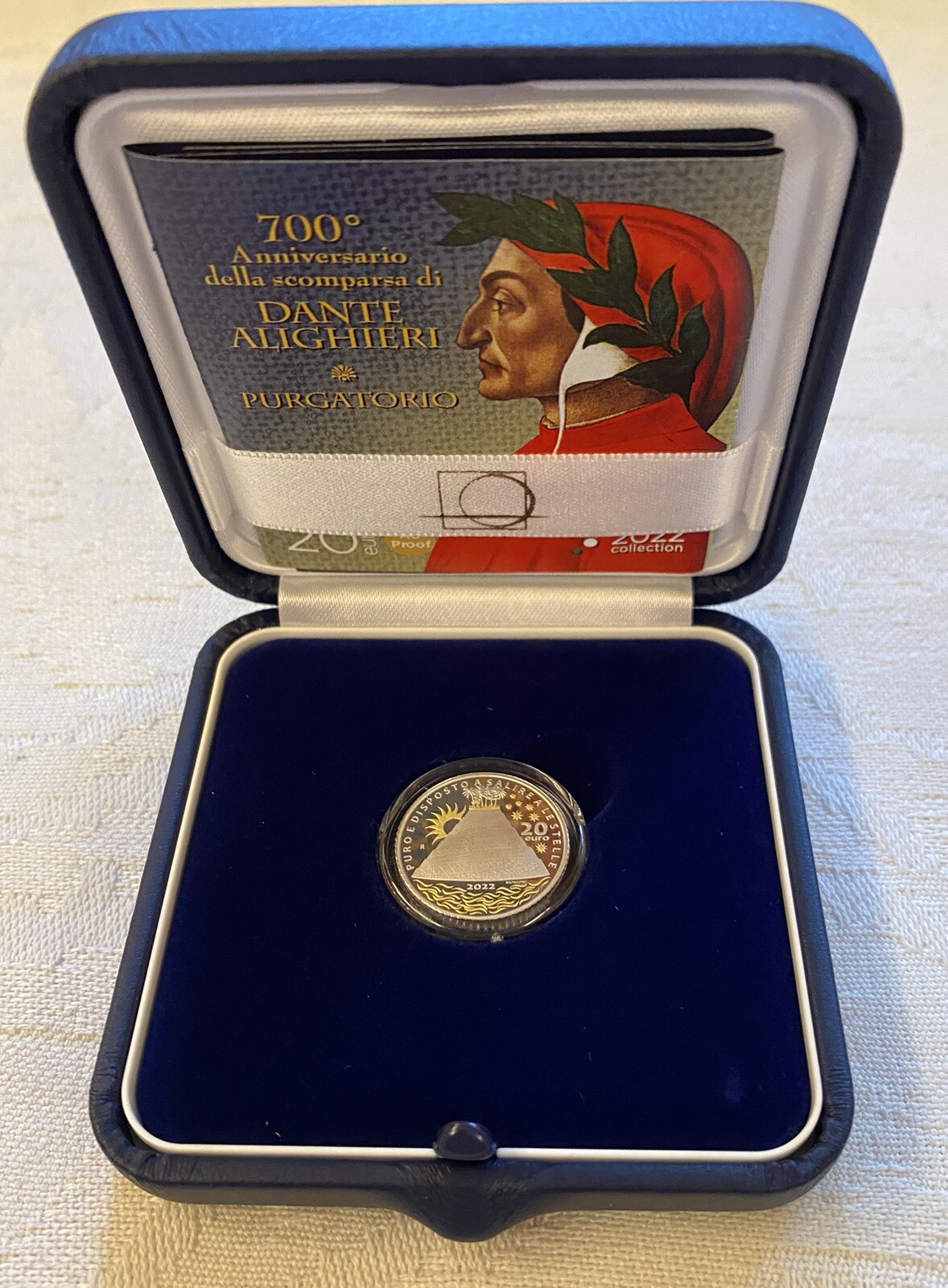 Foto 2 di 14