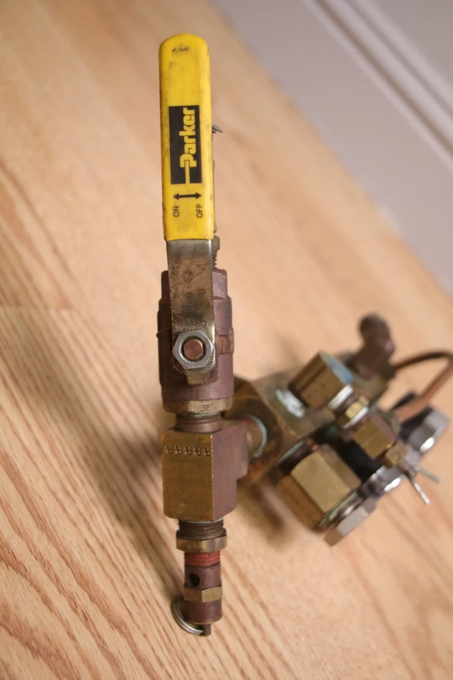 Panel medidor de latón Adp Apollo + válvula Foto 2 de 4