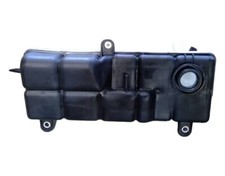 Fits 1996 Ford Mustang Tank Asm Radiator Overfl F6zz8a080bj - New Oem
