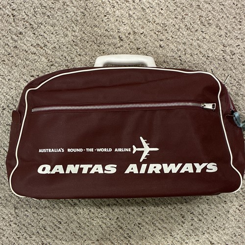 Vintage Qantas Airways Maroon Zip Travel Bag.  18 inch wide
