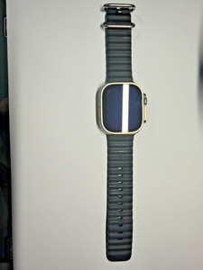 apple iWatch ultra 1st gen 49mm