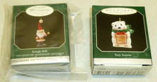 1998 HALLMARK Miniature Membership Ornament KRINGLE BELLS & Tasty Surprise