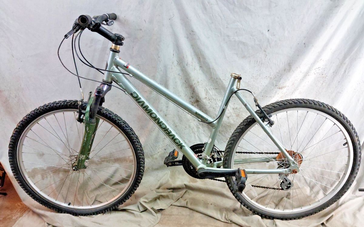 Hybrid Bikes Diamondback Outlook Dx Mountain Bike Buy Diamondback