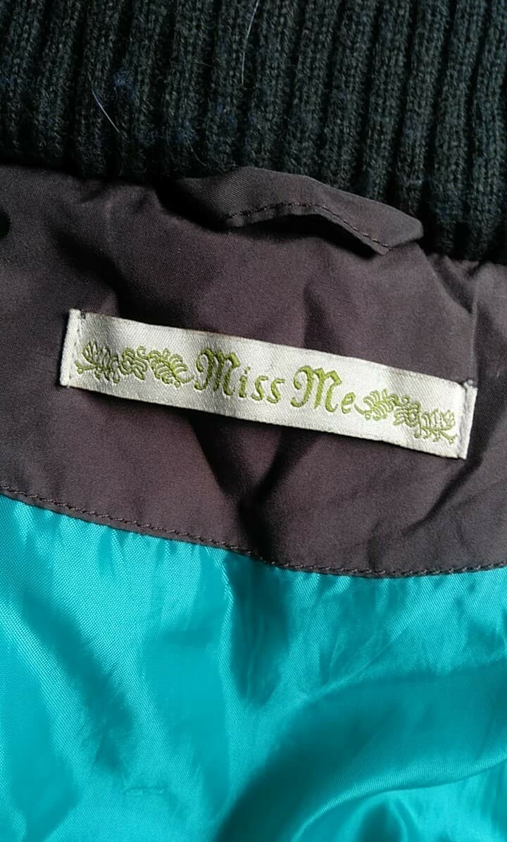 Spring/Fall Puffy Jacket with Sweater Sleeves wit… - image 4