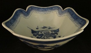 Large Antique Chinese Canton Porcelain B&W Bowl, Finely Painted, 9 ½” dia.