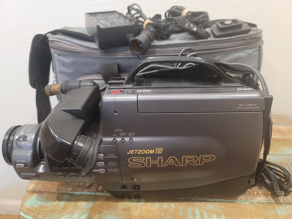 Sharp VHS Movie Video Camera Jetzoom 12 Camcorder w/Case