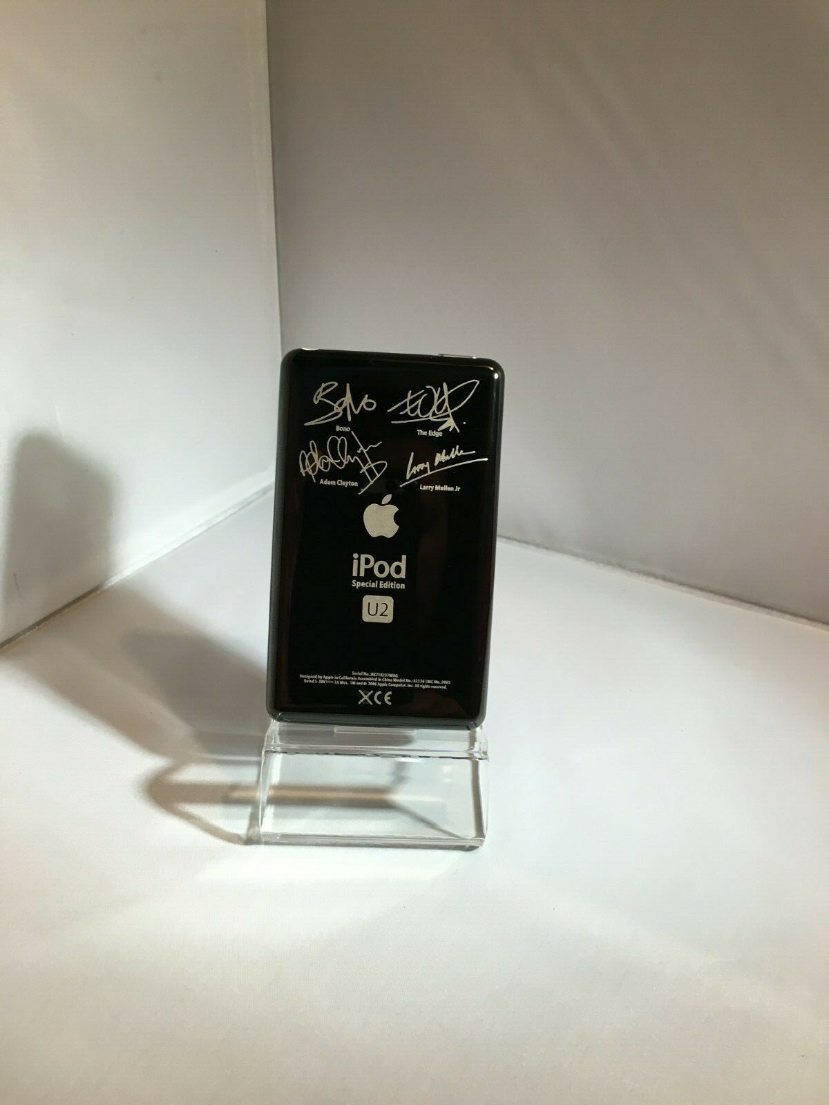 Foto 10 di 30
