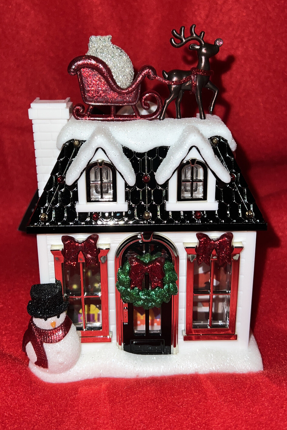 Bath & Body Works Santa’s Sleigh Wallflower Plug Christmas Nightlight Projector-image