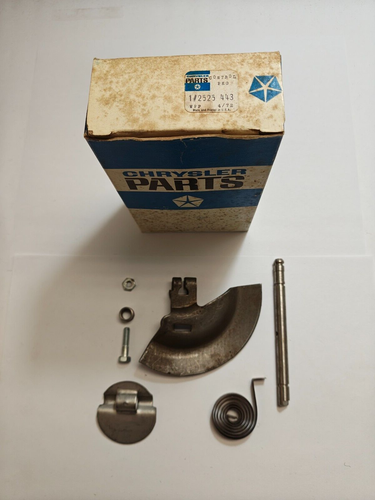 1965-1967 Plymouth Dodge Coronet Satellite 318 Heat Riser Repair Kit 2525443 NOS - Picture 2 of 4