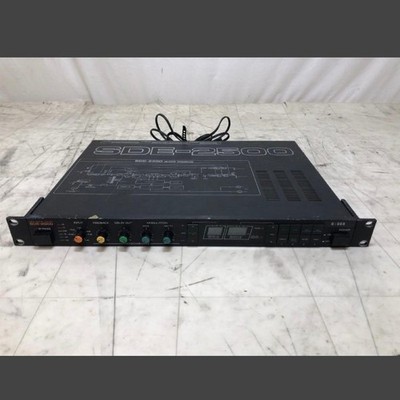 Roland SDE-2500 Digital Delay Echo Effect Processor Rack Working From Japan Used