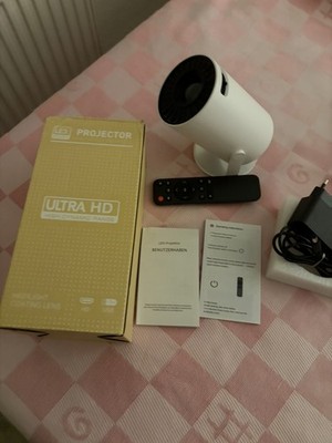 Mini Beamer  Ultra HD High Dynamic Range Smart Portable 
