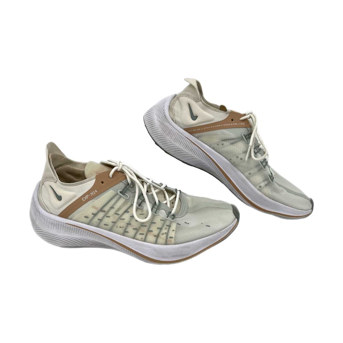 Shoes are in good condition The Best Shoes for Flat Feet, Tested by Our Editors main image 2