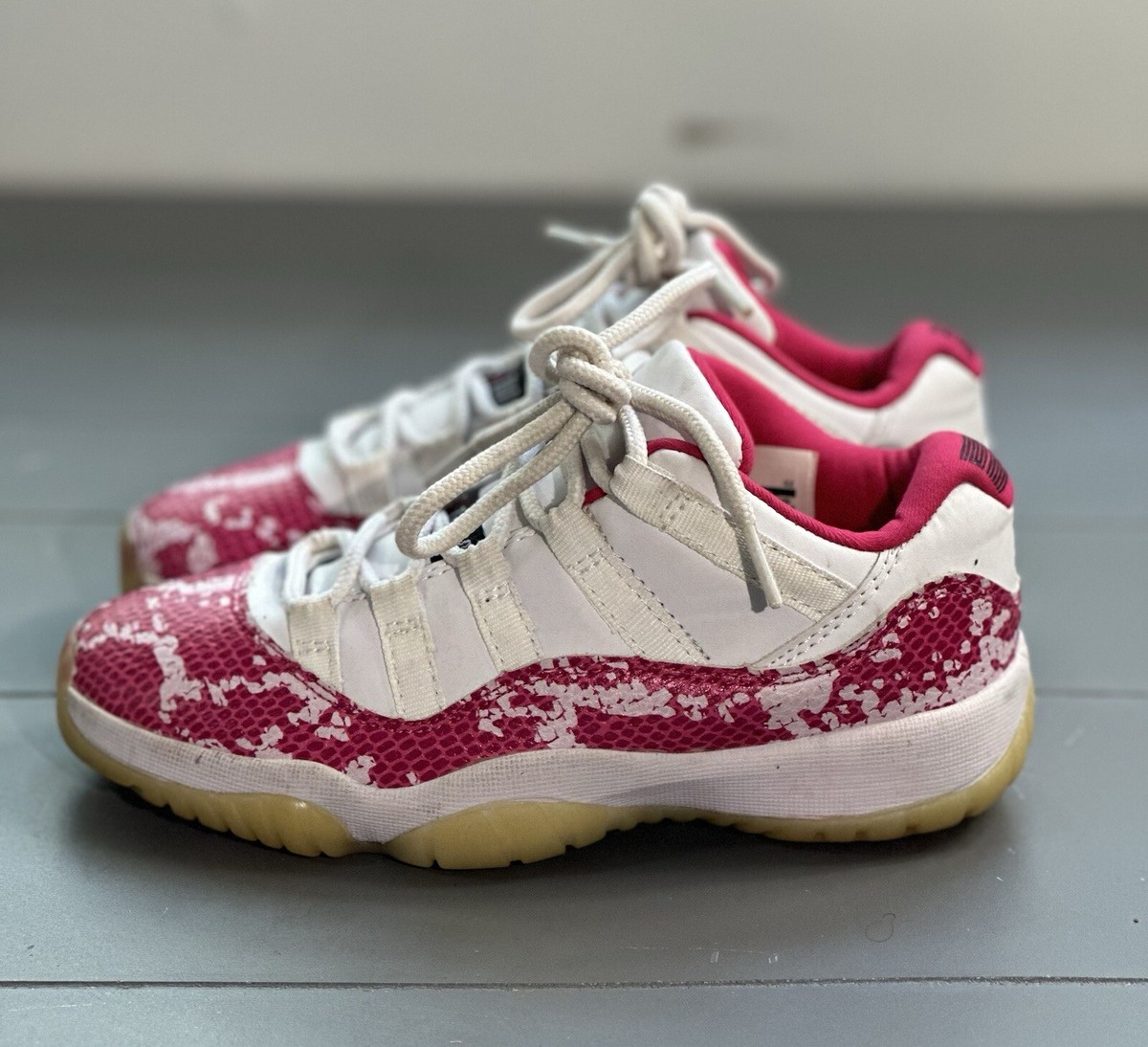 jordan 11 low pink snakeskin 2019