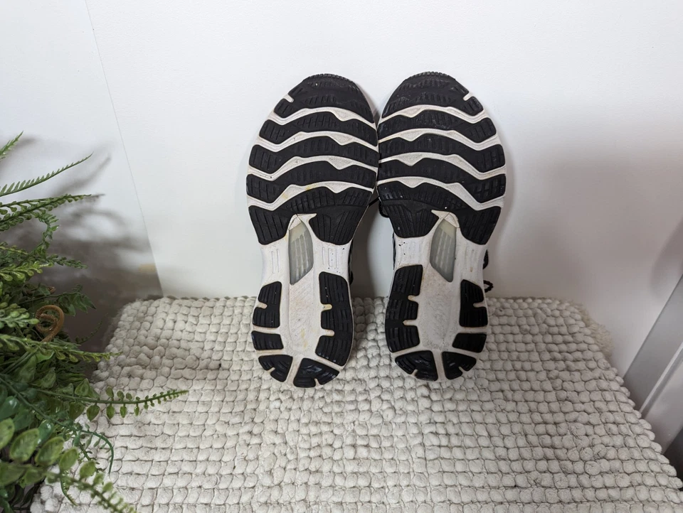 Asics Gel Kayano 28 Talla 7 Negro Foto 4 de 4