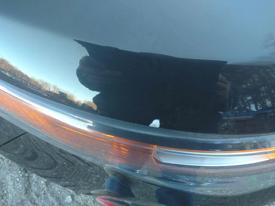 Hood FORD EXPLORER 11 12 13 14 15 Foto 2 de 4