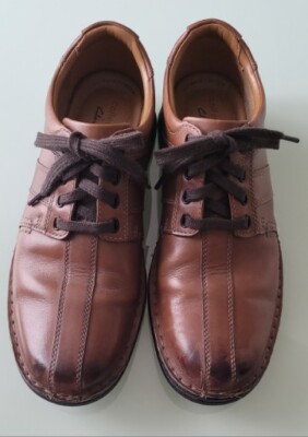 Clarks Touareg Vibe Brown Leather Casual Lace Up Oxford  display picture 2
