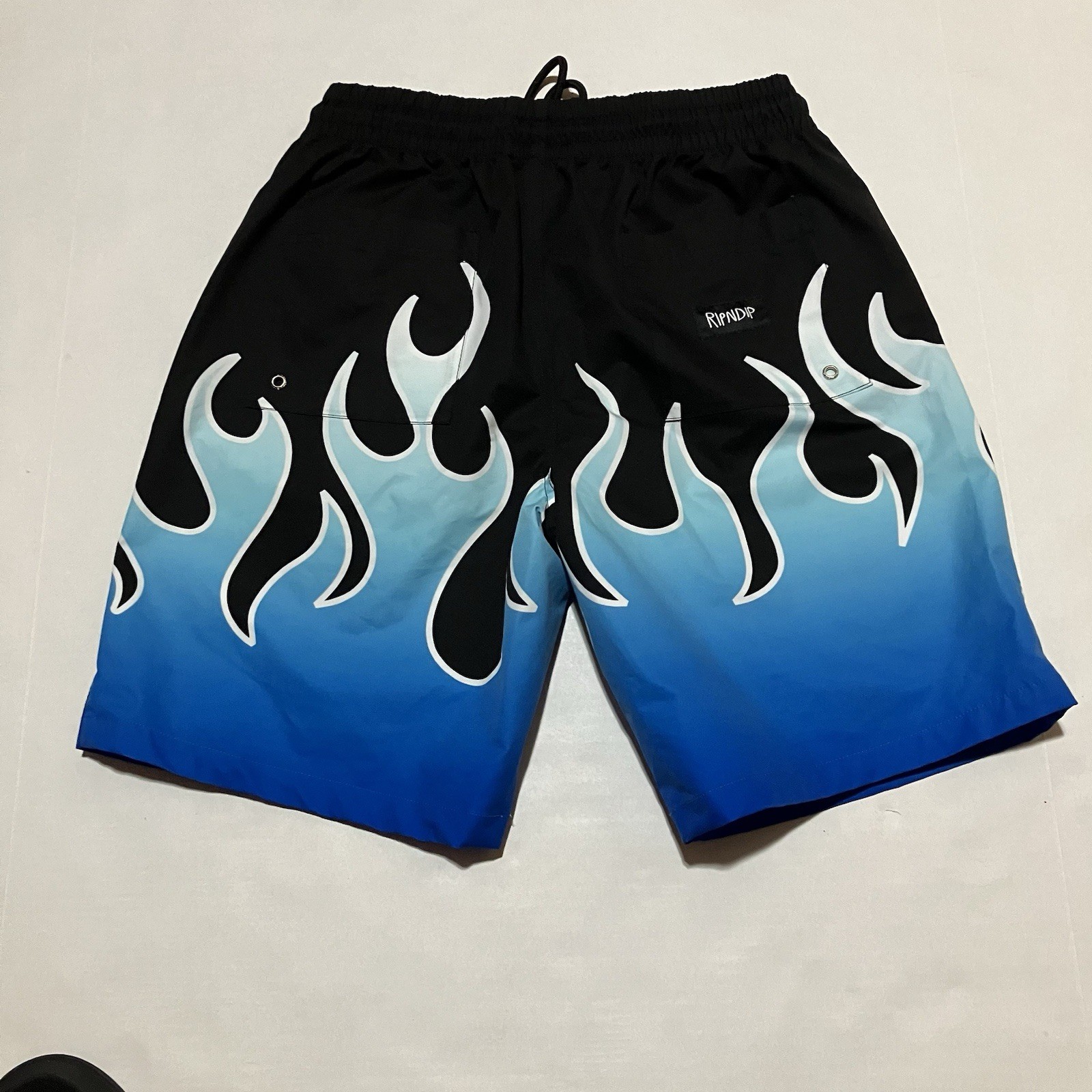 RipNDip Shorts Size Medium Drawstring Stretch 8.5… - image 7