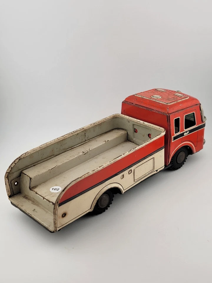 Camión de barril de fricción de estaño vintage Yonezawa de 10,5 pulgadas de largo - sin probar. Foto 3 de 4