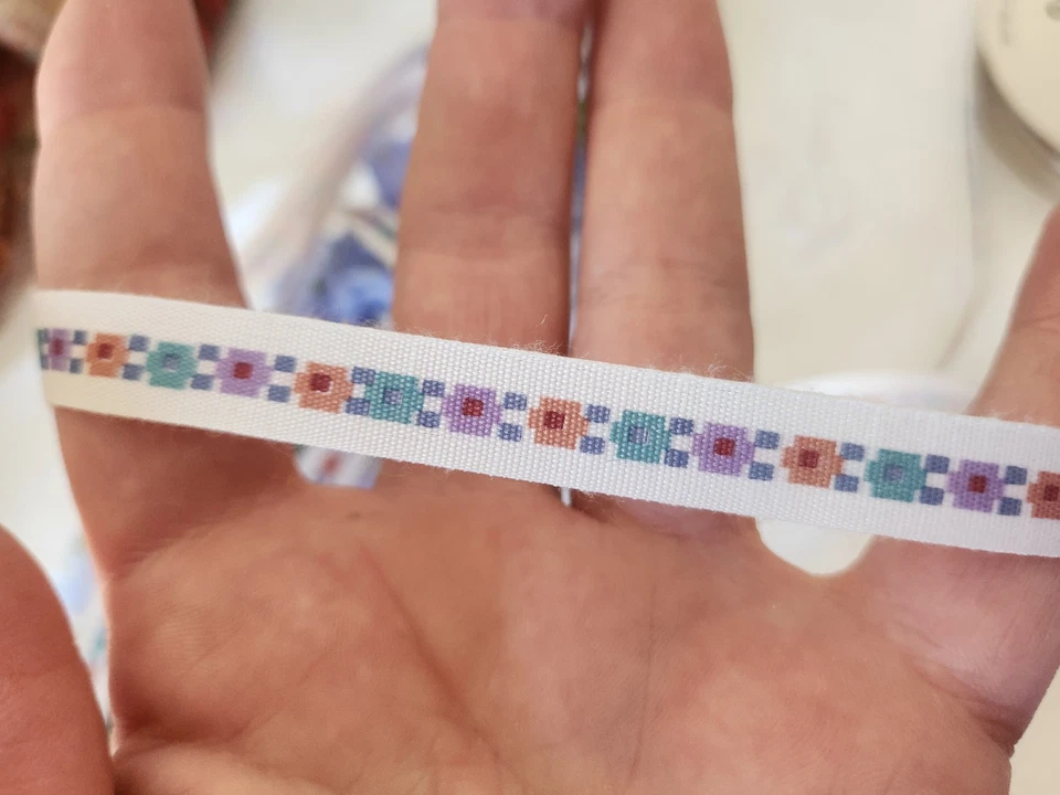 Galon vintage fleur stylisé violet vert bleu marron 3 métres sur 1,1 cm B9 - Photo 4/4