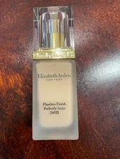 Elizabeth Arden Flawless Fin Perfect Satin 24 HR Liq M/U Neutral Bisque 08 NWO
