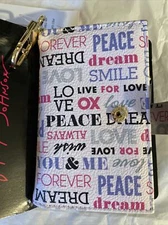 BETSEY JOHNSON CARD Case Plus Pebbled  WHT/Multi