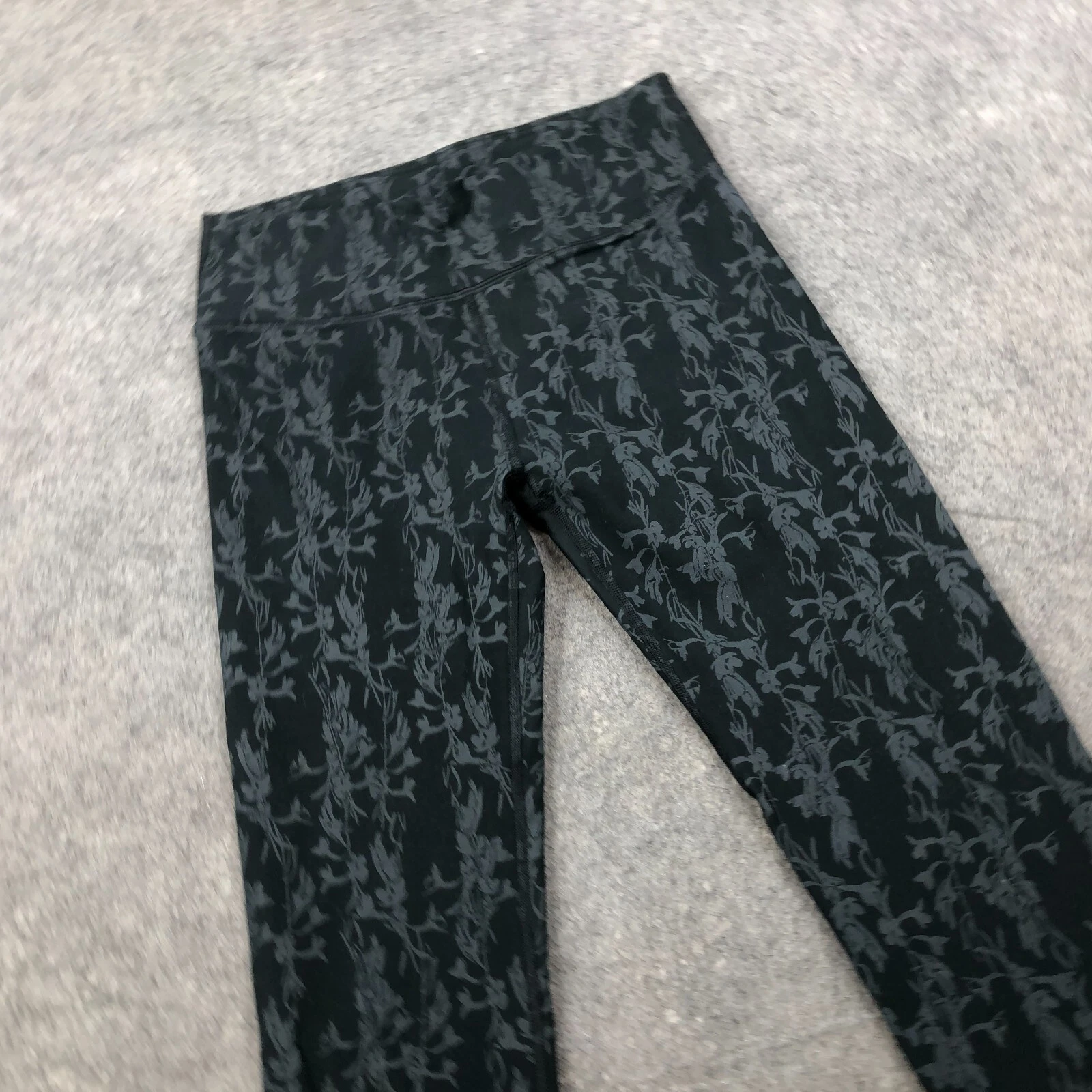 fabletics paisley floral yoga workout outdoors hiking leggings