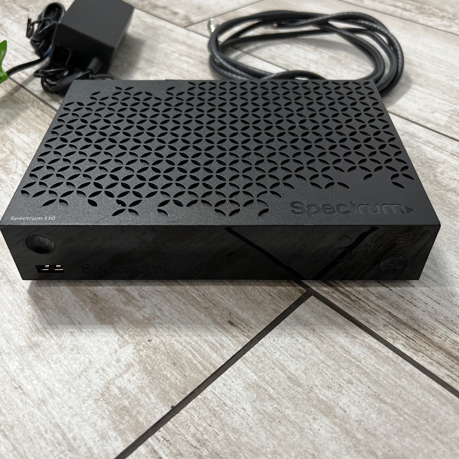 Spectrum Cable Box 110A Digital Receiver W/Power Supply & Coax No