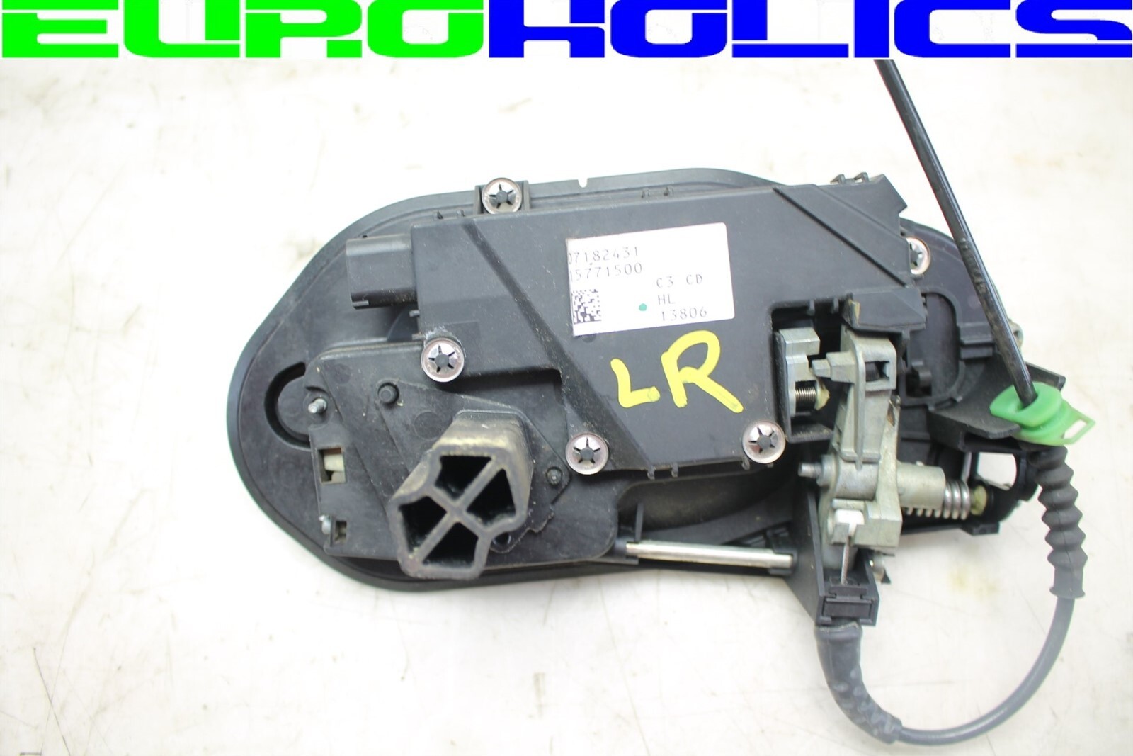 BMW E60 DRIVER SIDE EXTERIOR DOOR HANDLE REAR BLACK OEM 525I 530I 545I