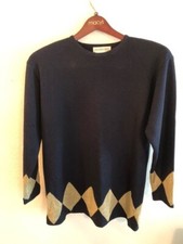 Vintage Outlander Collection Sweater Size M