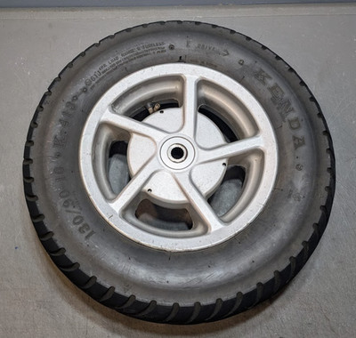 Yamaha Zuma 50 Rear Wheel Rim Hub 2002-2011