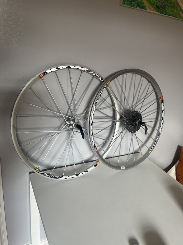 Mavic Crossmax SL Wheelset - 26" - 6 bolt Disc - QR