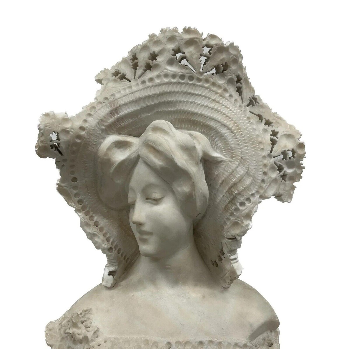Adolfo Cipriani ( Italian 1857-1941 ) Art Nouveau Marble Bust With