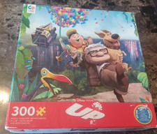 Pre-Owned Disney Pixar UP 300 Piece Puzzle Ca...
